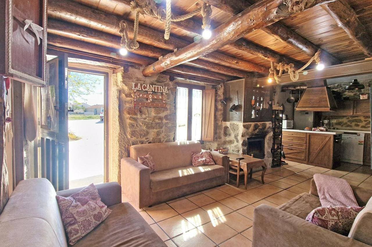 La Cantina casas rurales paredes 1