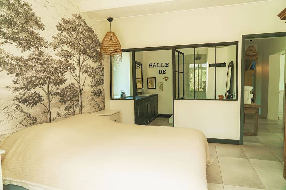 Foto 2 von 30: Charming House in Laon• Indoor pool
