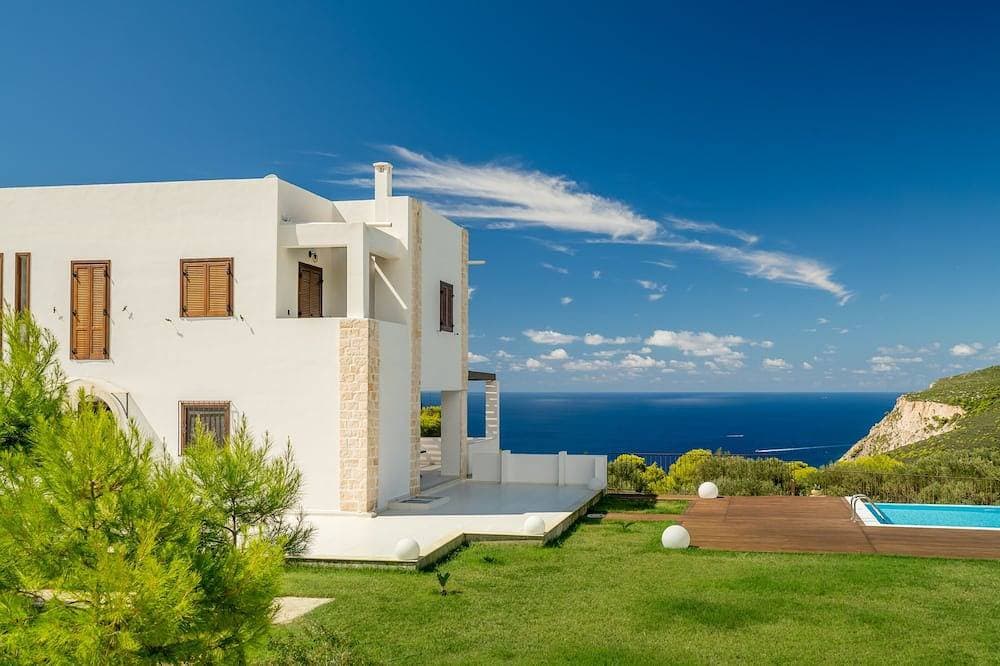 Kalas Seaview Residence, a Serene Sanctuary 1