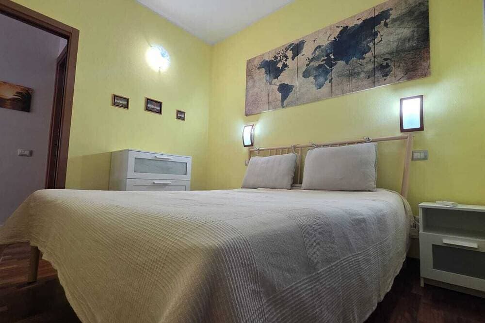 Foto 2 von 30: Cozy Apartment with Pool & Private Garden near Cagliari