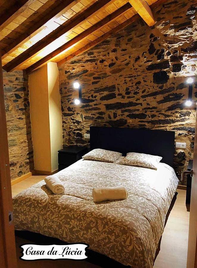 Foto 4 von 17: Three-Bedroom House