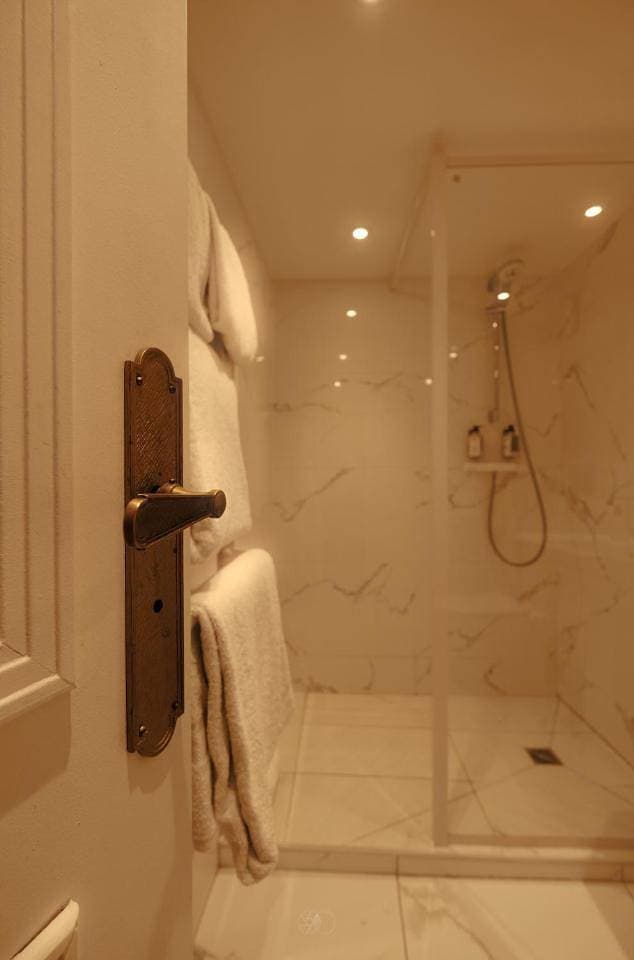 Foto 9 von 10: Superior Double or Twin Room (Annex)