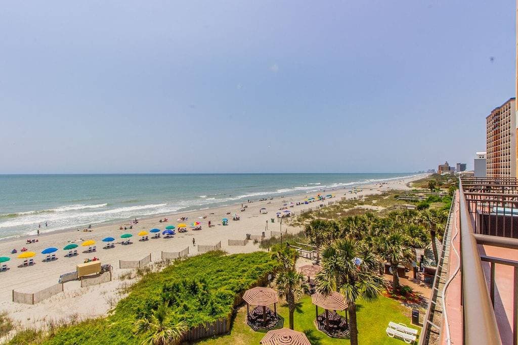 Foto 13 von 26: Bereit Für Ihren Spätsommer-Rückzug !! Herrliches Supersize-Oceanfront-Patio!