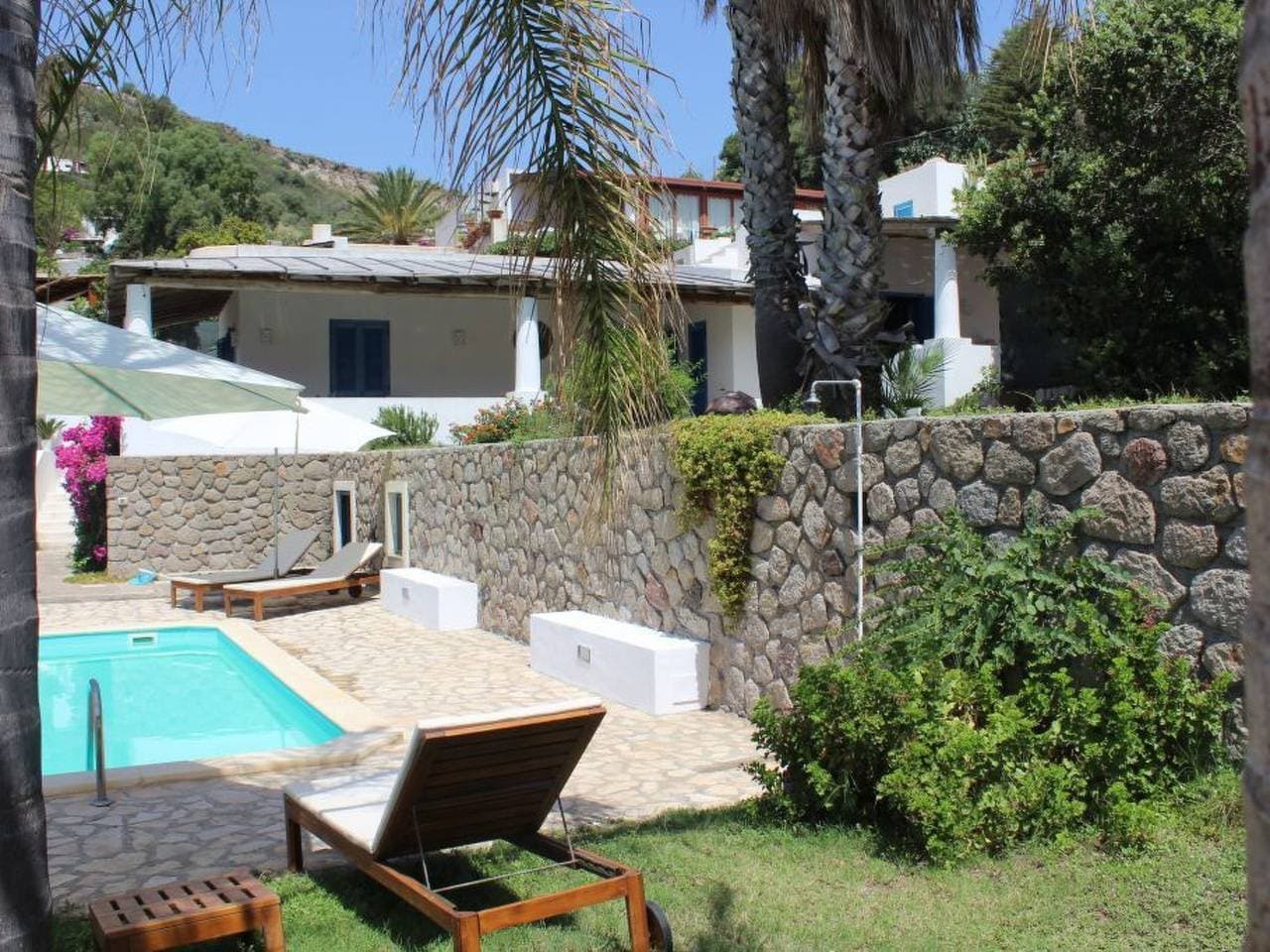 Foto 12 von 49: Ausgezeichnete Villa mit Schwimmbad, Panoramaterrassen