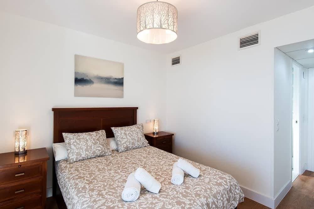 Foto 3 von 30: Magic of the ocean, Front Line Beach Apartment
