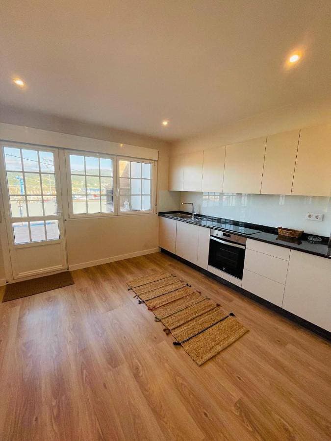 Foto 5 von 34: Three-Bedroom Apartment
