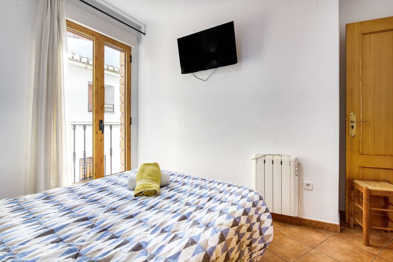 Foto 12 von 31: Ferienwohnung 'Segaria' mit Bergblick, Wi-Fi und Klimaanlage
