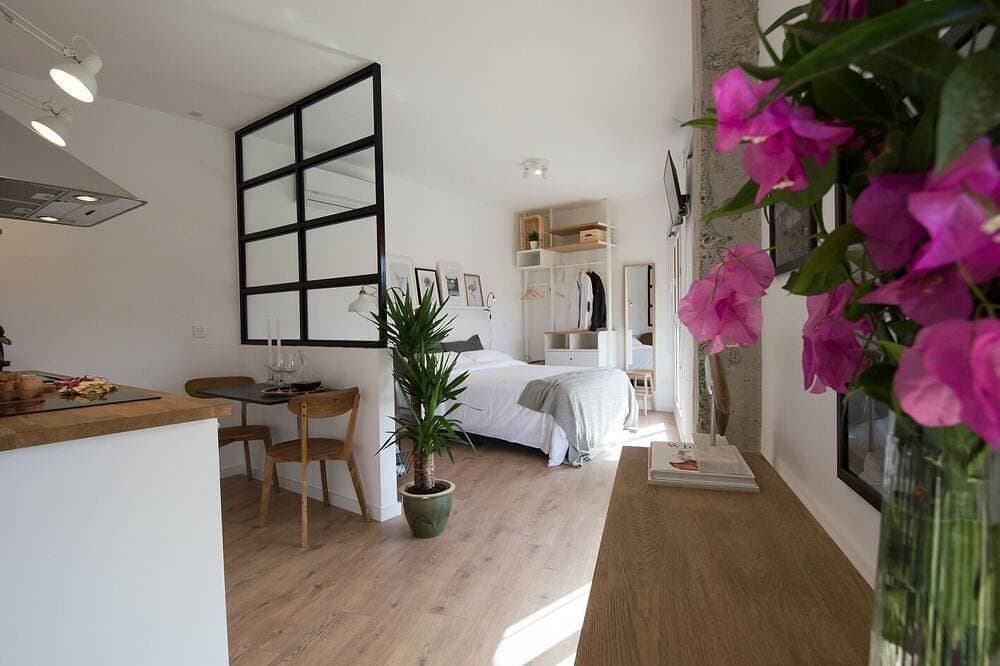 Foto 10 von 30: Apartment-Superior-Ensuite mit Dusche-Stadtblick-Doble