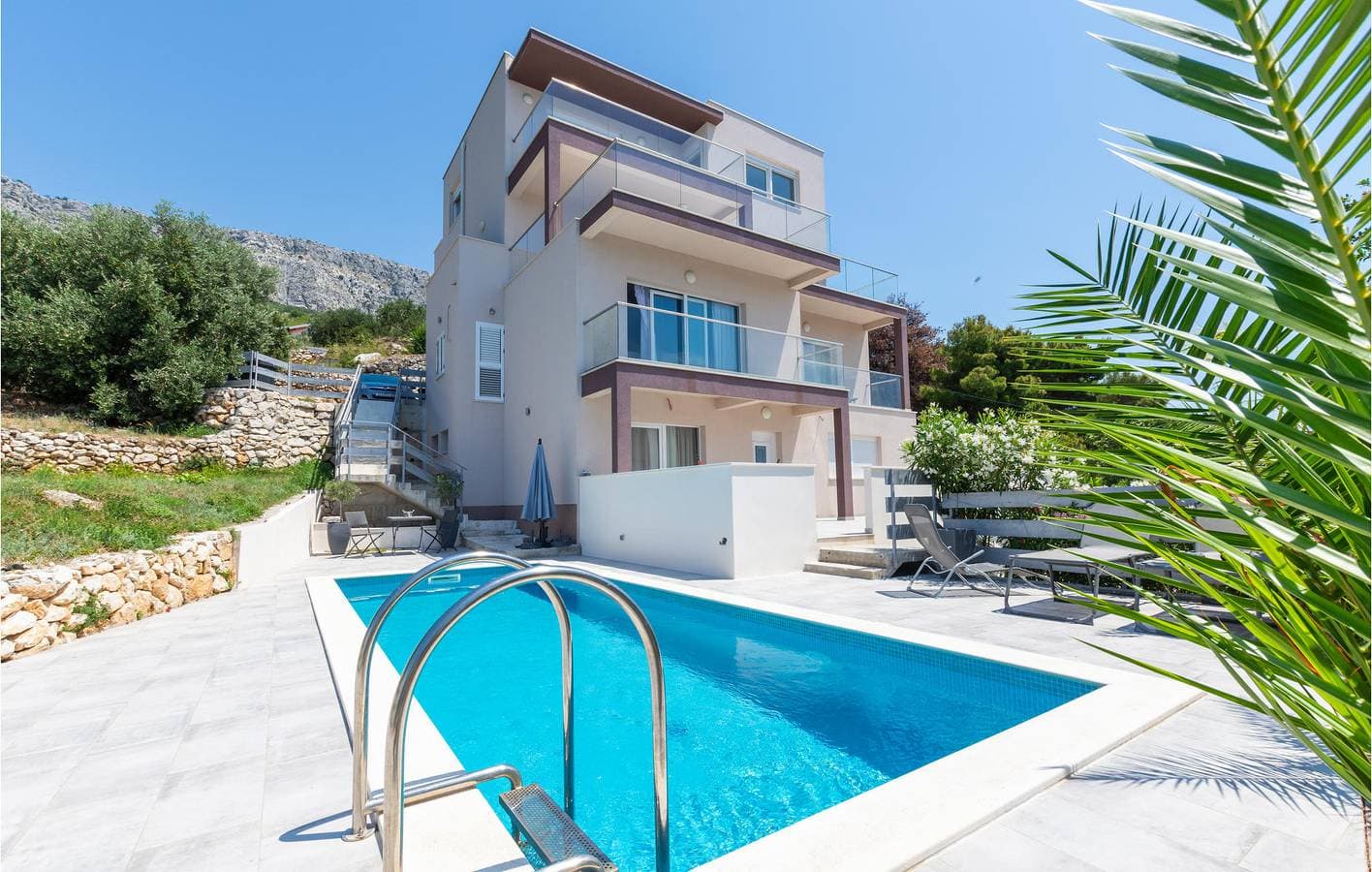Foto 4 von 31: Gemütliche Ferienwohnung mit Pool, WLAN, Parkplatz und nur 1 km vom Strand entfernt