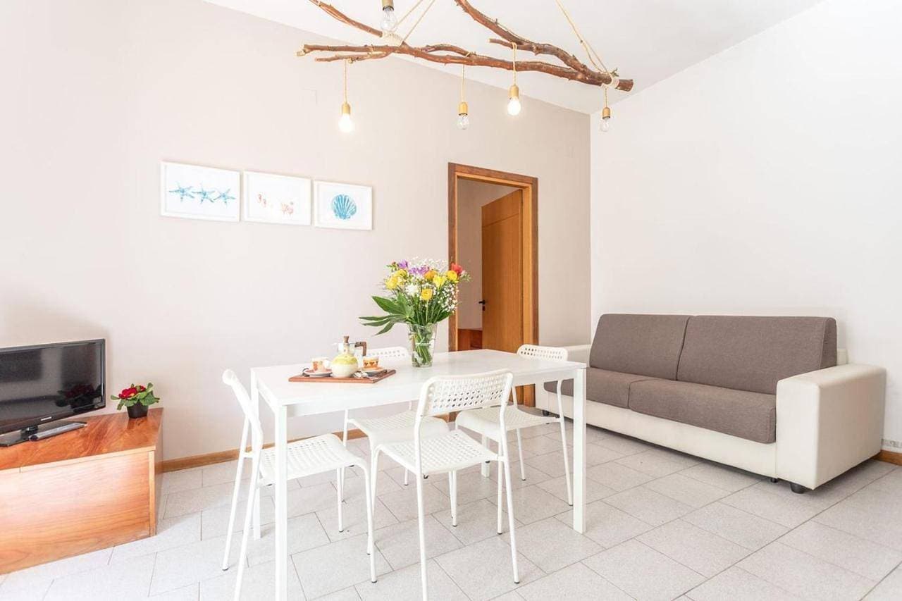 Casa Vacanza Trentapassi Rivabella 2-6 posti letto 1
