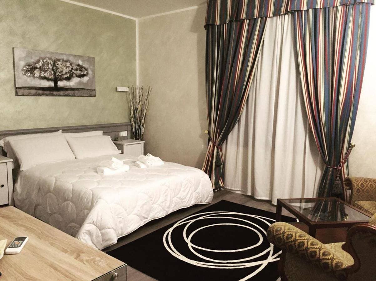 Foto 2 von 14: Double Room with Private Bathroom