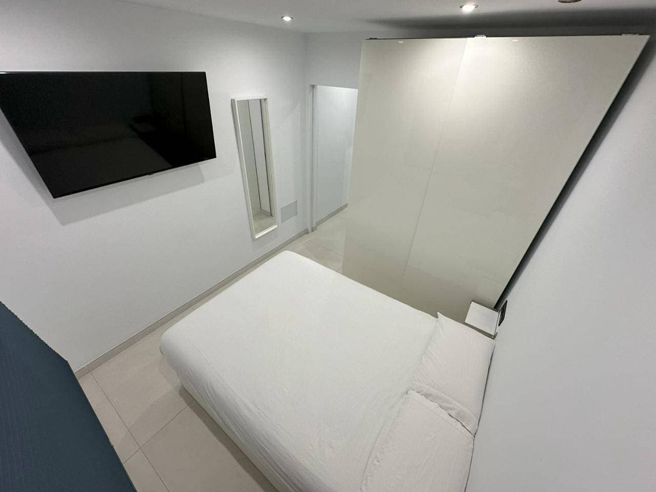 Foto 12 von 15: One-Bedroom Apartment