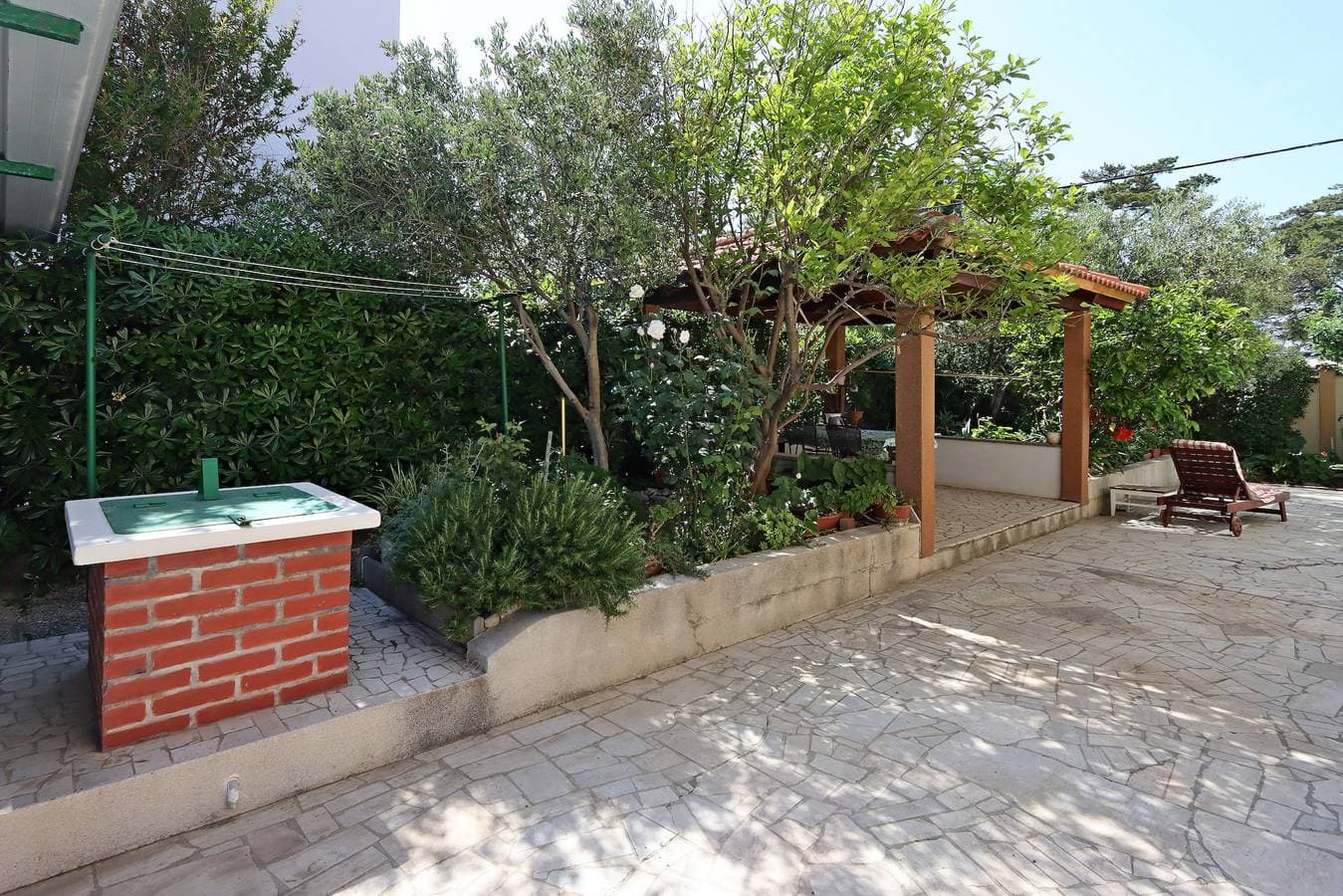 Foto 7 von 25: Zimmer mit Balkon Banjol, Rab S-19692-a