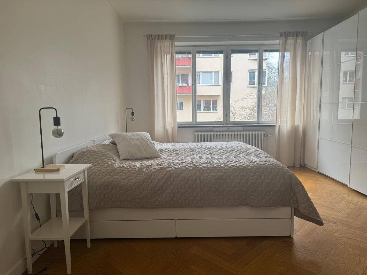 Foto 2 von 13: Two-Bedroom Apartment