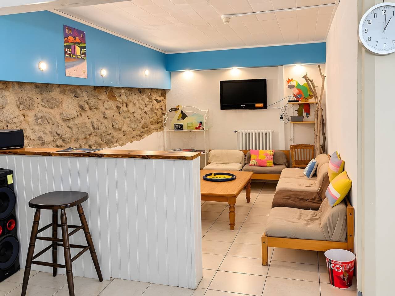 Foto 8 von 17: Ferienhaus 'Chambre Pour 3 Au RDChaussée' mit Bergblick, Gemeinschaftsterrasse & WLAN
