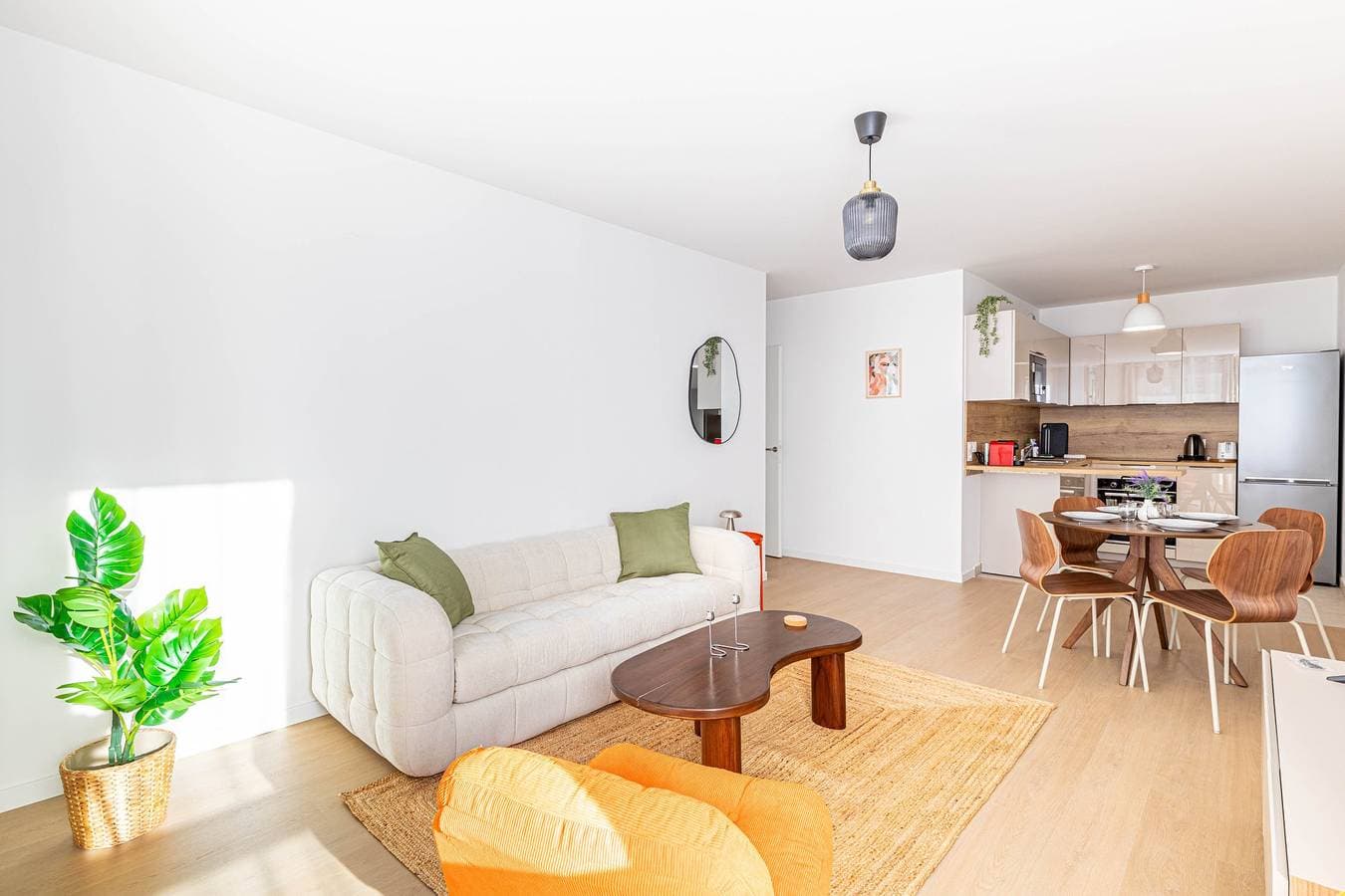 Foto 11 von 18: Ferienwohnung für 4 Personen mit Terrasse