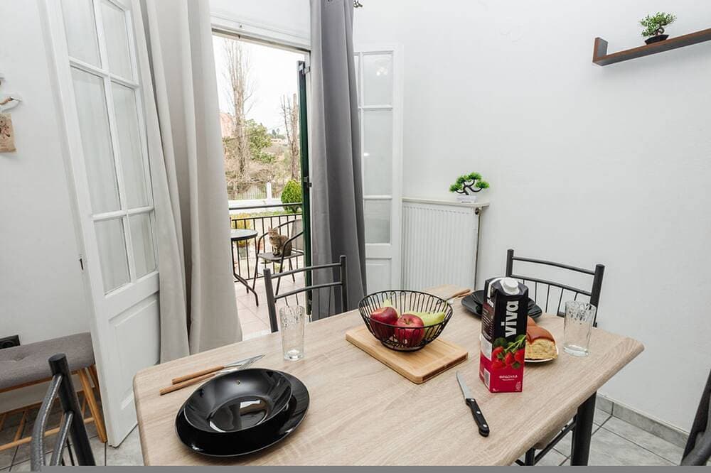 Foto 7 von 22: Orfeas Apartment by Ionian Luxury
