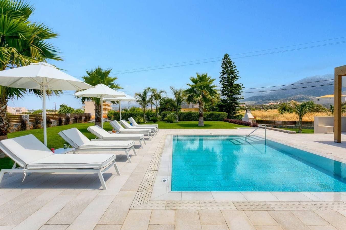 Foto 7 von 34: Villa für 6 Personen mit Garten