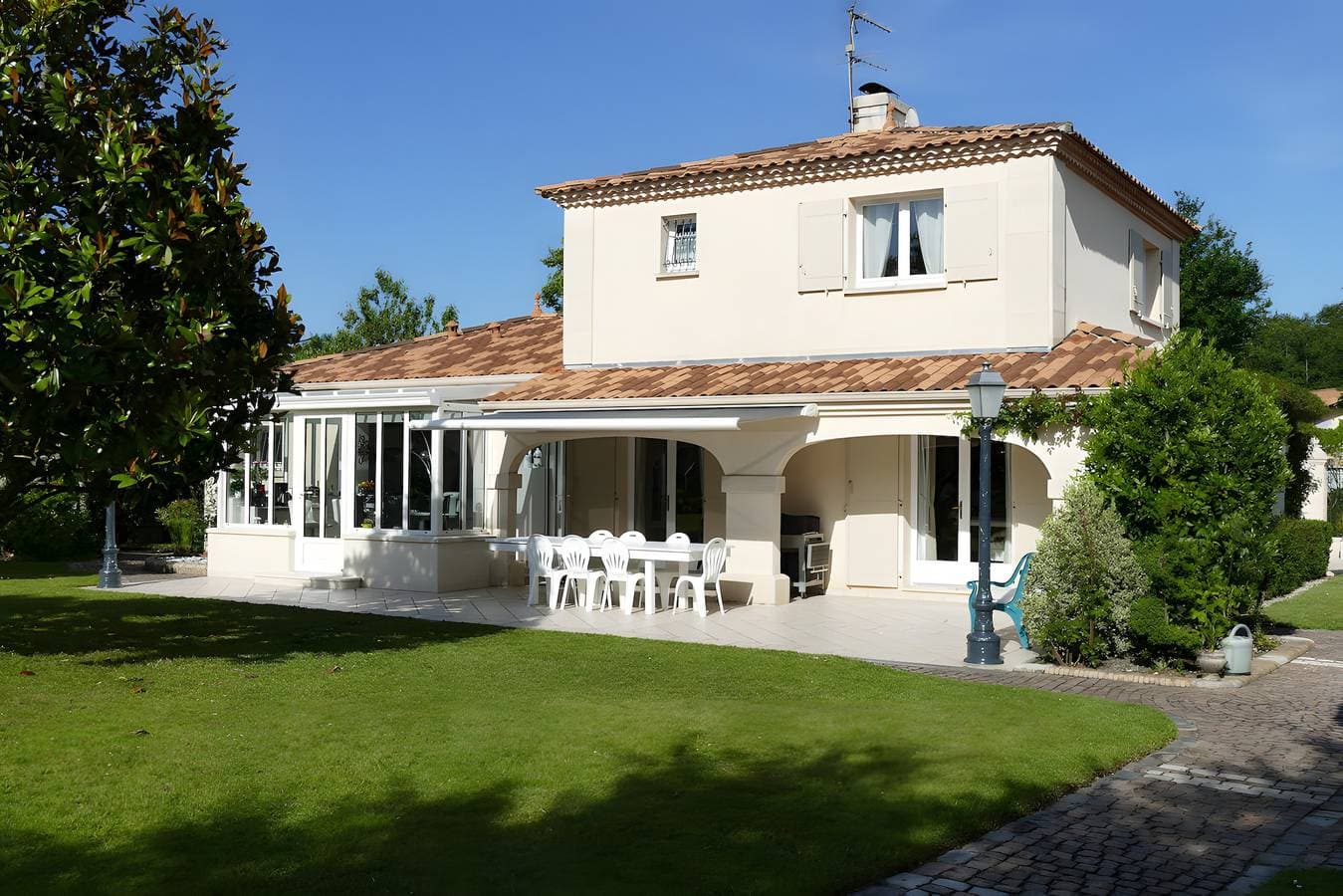 Foto 3 von 18: Gästehaus 'Les Hortensias du Monastère' mit privatem Pool, Gemeinschaftsterrasse & WLAN