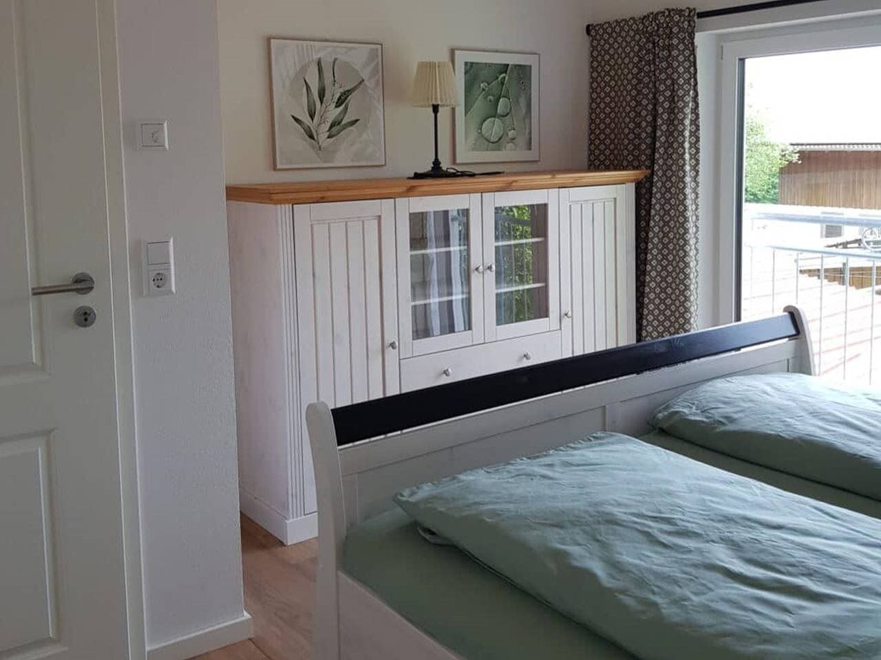 Foto 9 von 40: Ferienhaus 'Sonnenweide, 85qm' mit Privatterrasse, Gemeinschaftsgarten und Wi-Fi