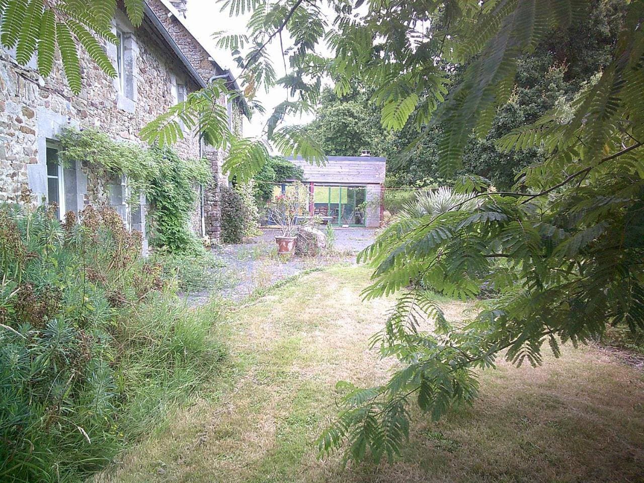 Foto 7 von 23: Six-Bedroom House