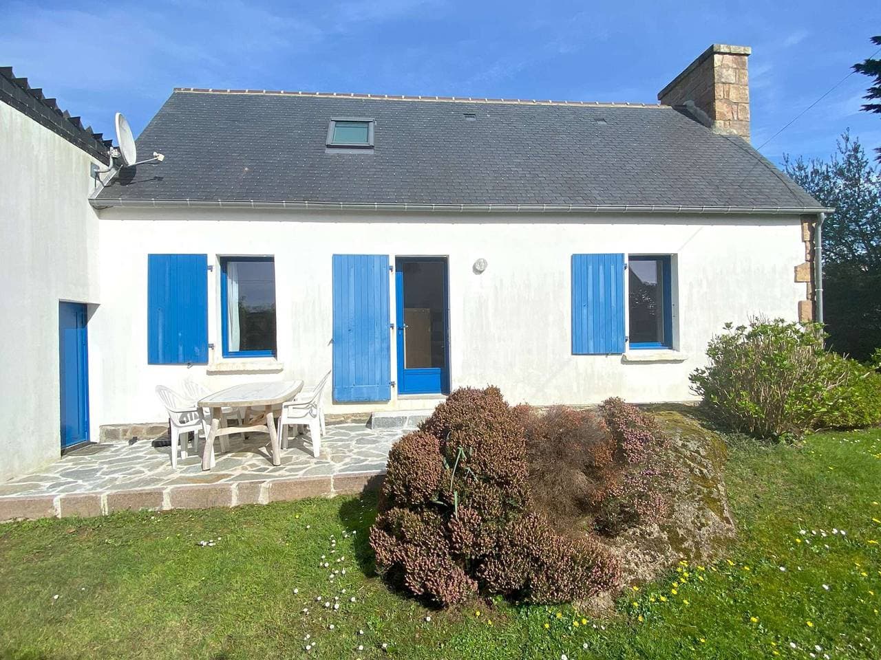 Haus 3 Sterne, 100m zum Strand, ruhig, TV, Garten, renoviert 2013, 4 Personen, Effizienzhaus in Trég... 1