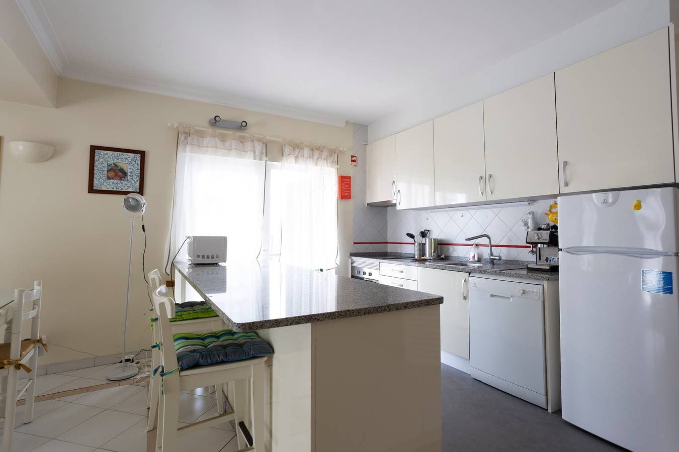 Foto 7 von 27: Ferienwohnung "Tyler" mit WLAN, Garten, Terrassen & Gemeinschaftspool