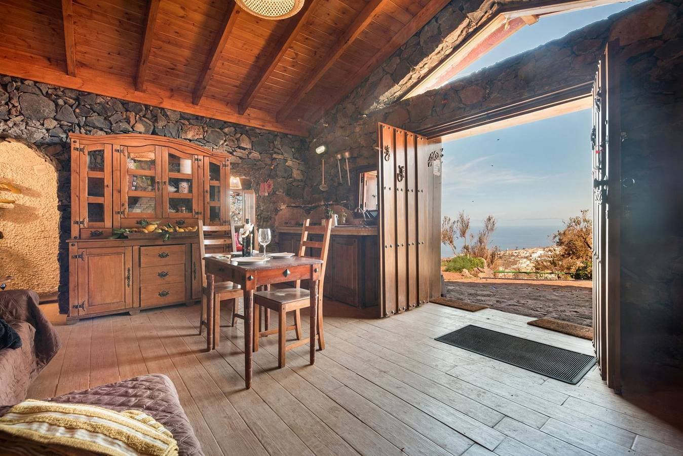 Foto 2 von 33: Ferienhaus für 2 Personen mit Garten