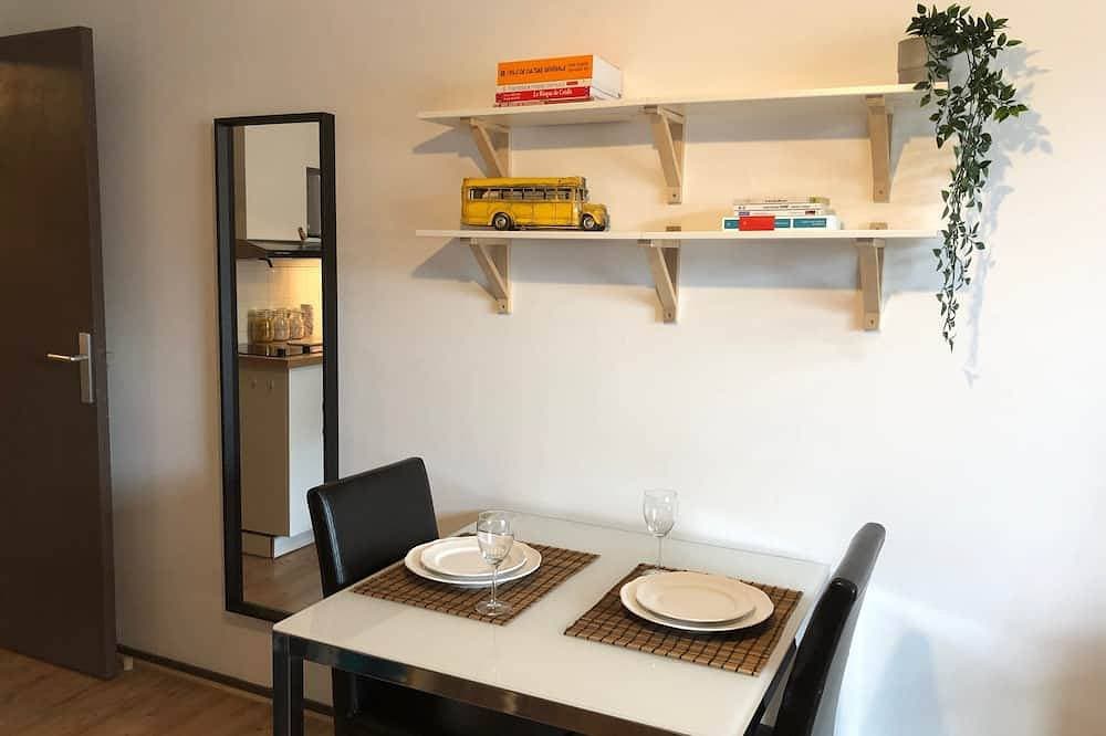 Foto 10 von 18: Studio with balcony & free parking