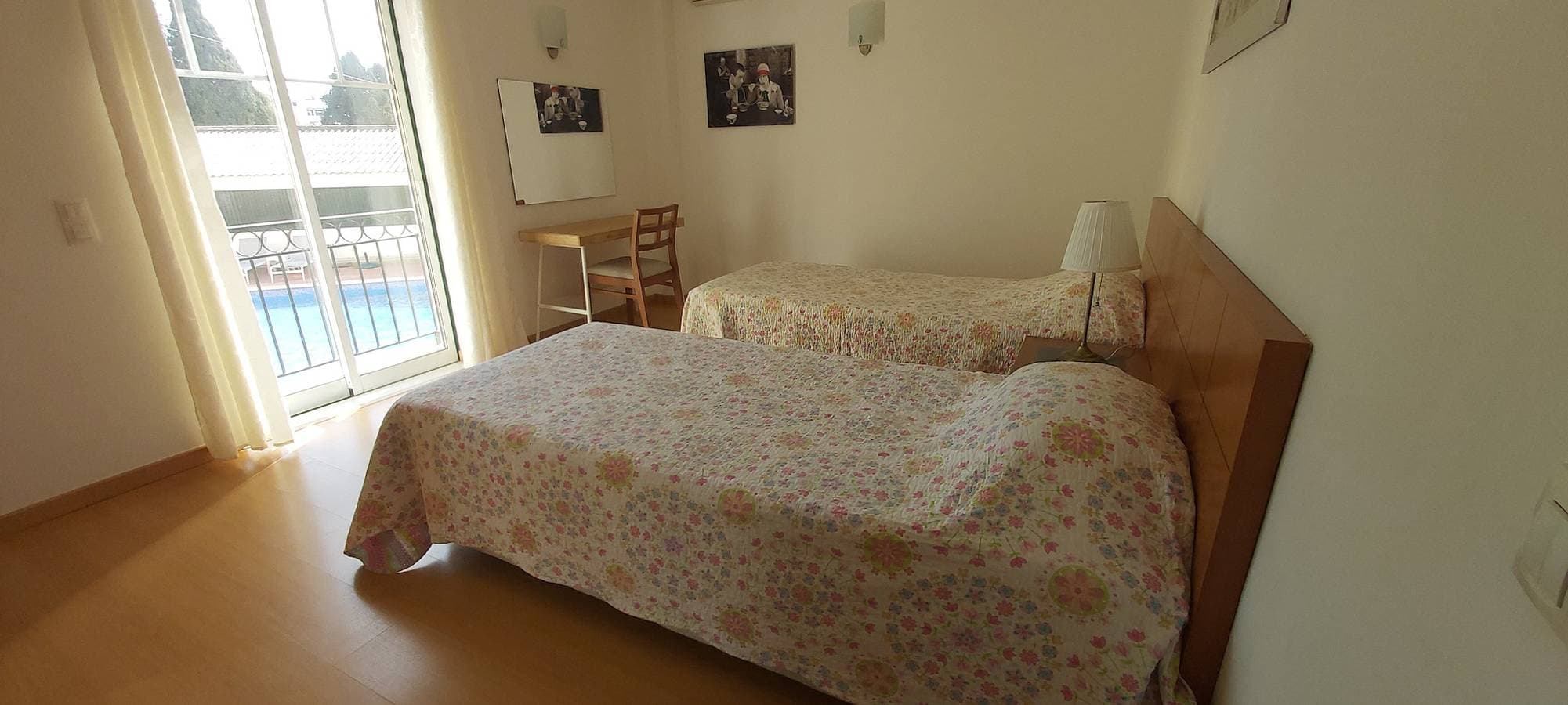 Foto 9 von 31: Ferienwohnung für 4 Personen mit Garten