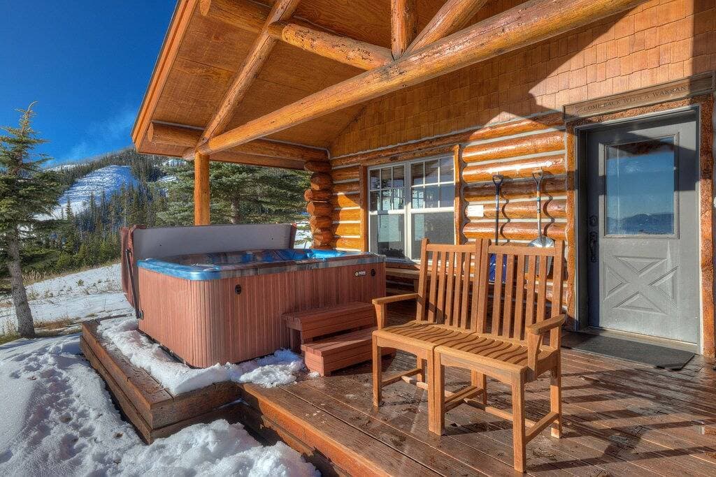 Ort! Ort! Die Outlaw Cowboy Heaven Hütte auf der Powder River Skipiste 1