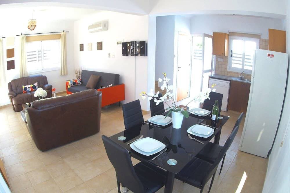 Foto 7 von 19: Villa Sunrise - 2 Schlafzimmer - Privater Pool - WiFi
