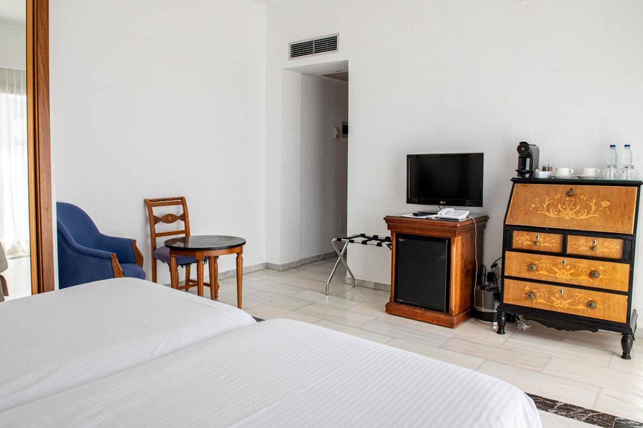 Foto 8 von 13: Double Room with Lateral Sea View