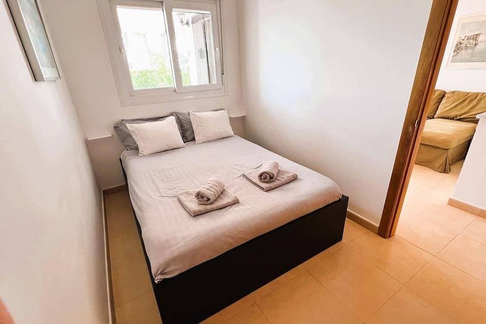 Foto 4 von 23: 3 Bedroom Apartment on Golf Resort with Pool