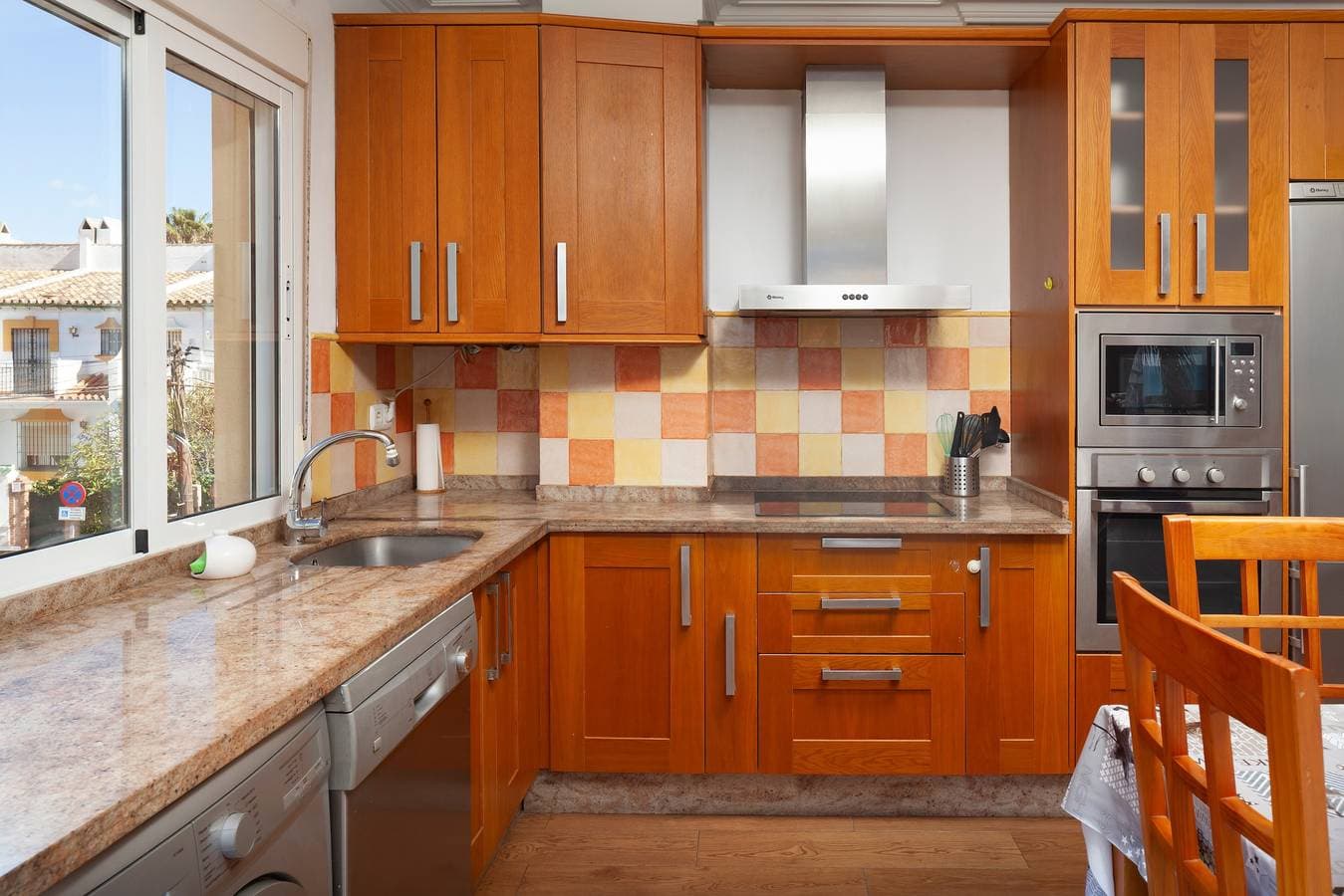 Foto 5 von 28: Ferienwohnung 'Apartamento Bellamar' mit Meerblick und Klimaanlage