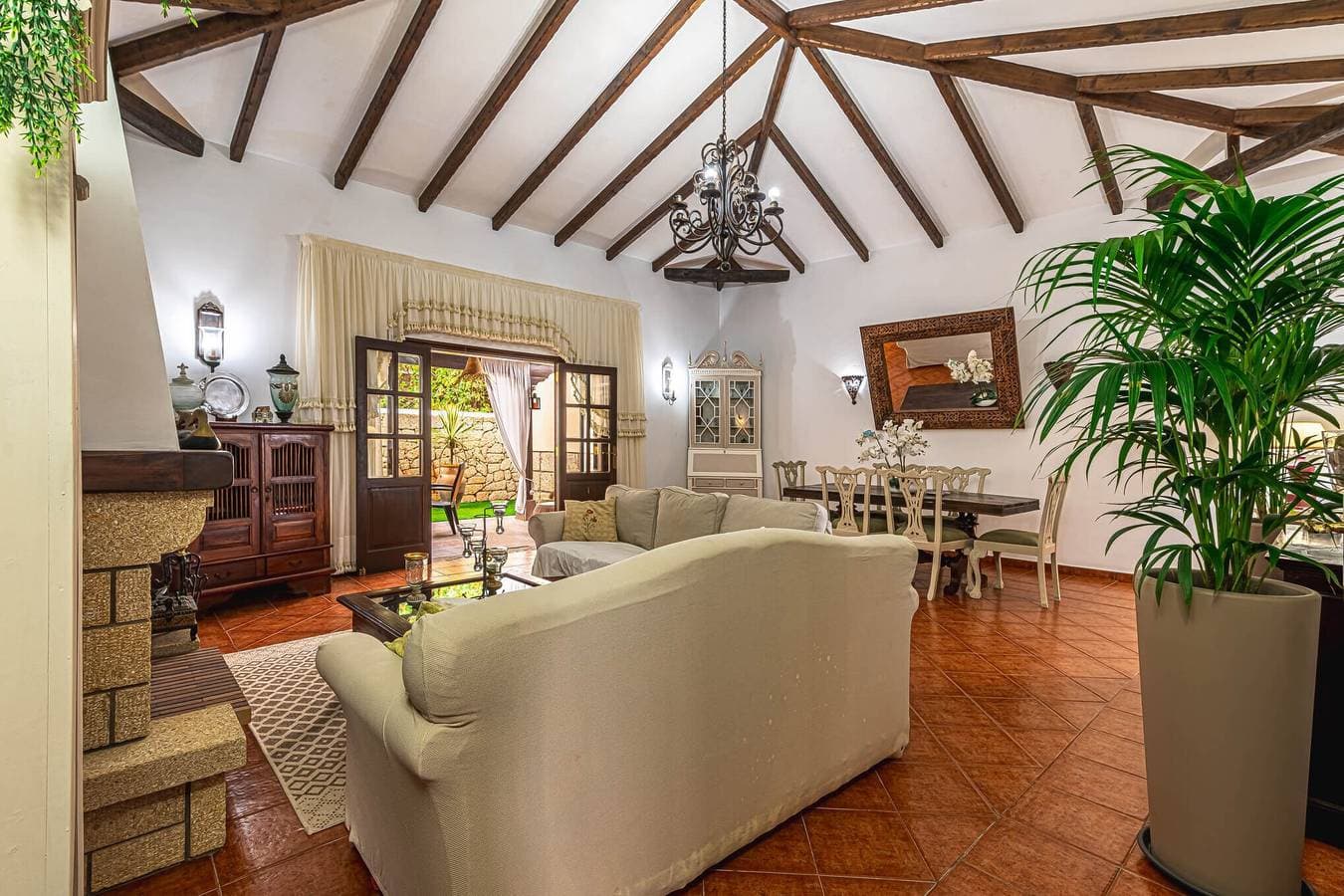 Foto 6 von 26: Villa „Aurora“ mit beheizbarem Pool, Meerblick, Privatpool und WLAN