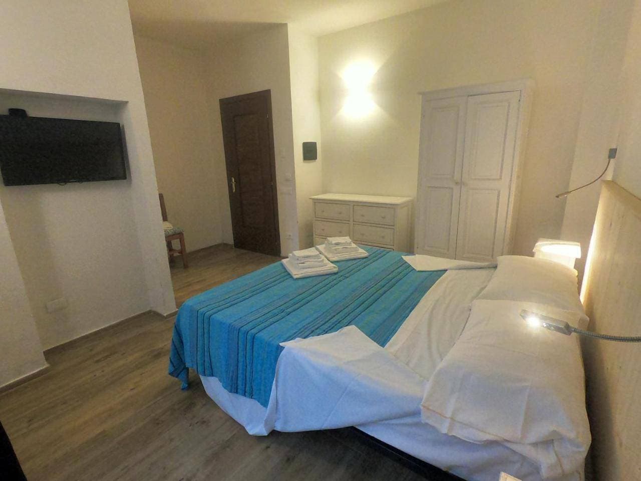 Foto 7 von 11: Double or Twin Room