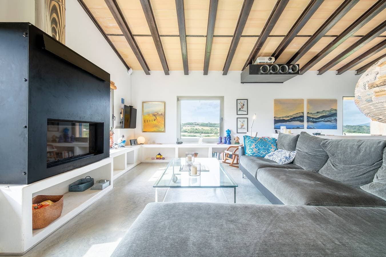 Foto 8 von 36: Ferienhaus 'Desigual' mit Bergblick, Wi-Fi und Klimaanlage