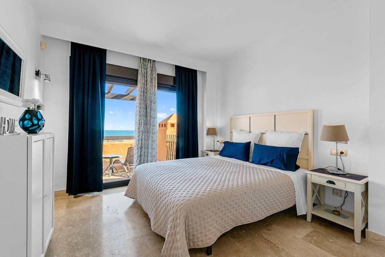 Foto 11 von 28: Penthouse in Estepona mit Terrasse und Meerblick