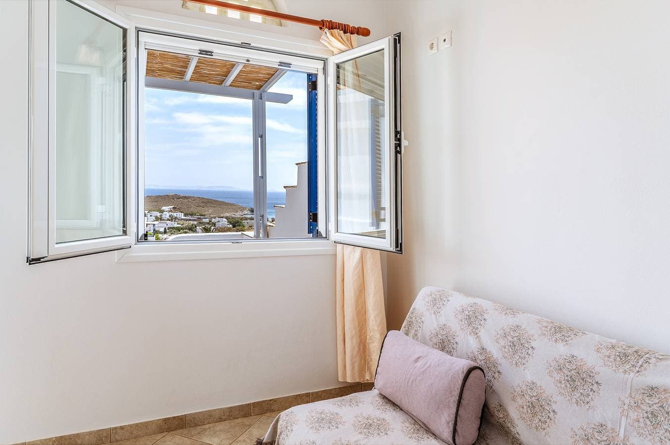 Foto 7 von 21: Ferienhaus 'Anemologio 304 Tinos' mit Meerblick, WLAN und Klimaanlage