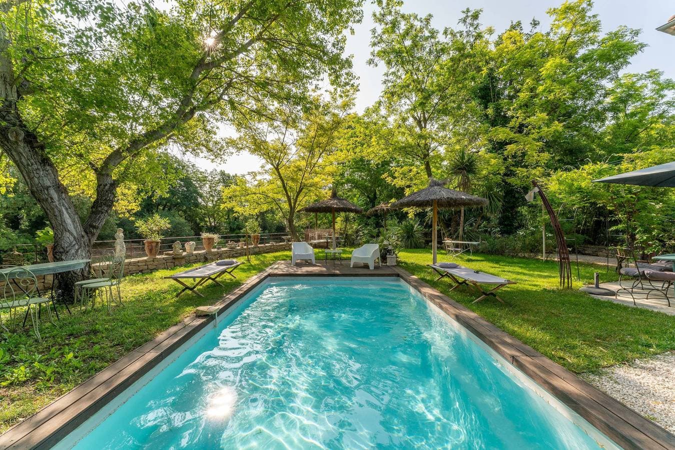 Foto 3 von 30: Villa 'Plein Coeur Du Luberon' mit privatem Pool, privater Terrasse und WLAN
