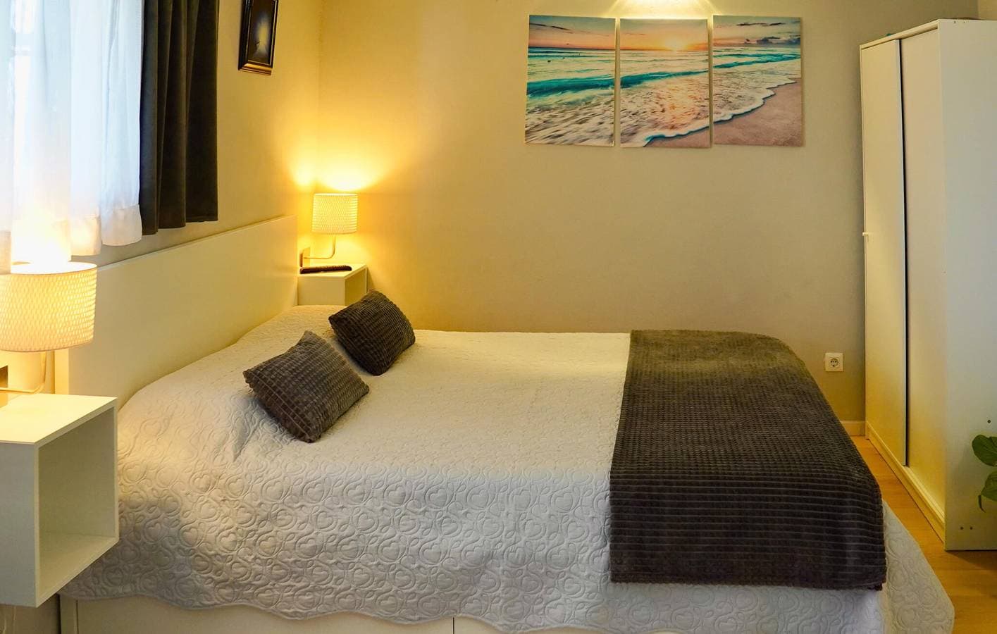 Foto 9 von 18: Gemütliche Ferienwohnung mit Terrasse, WLAN und nur 1,5 km vom Strand entfernt