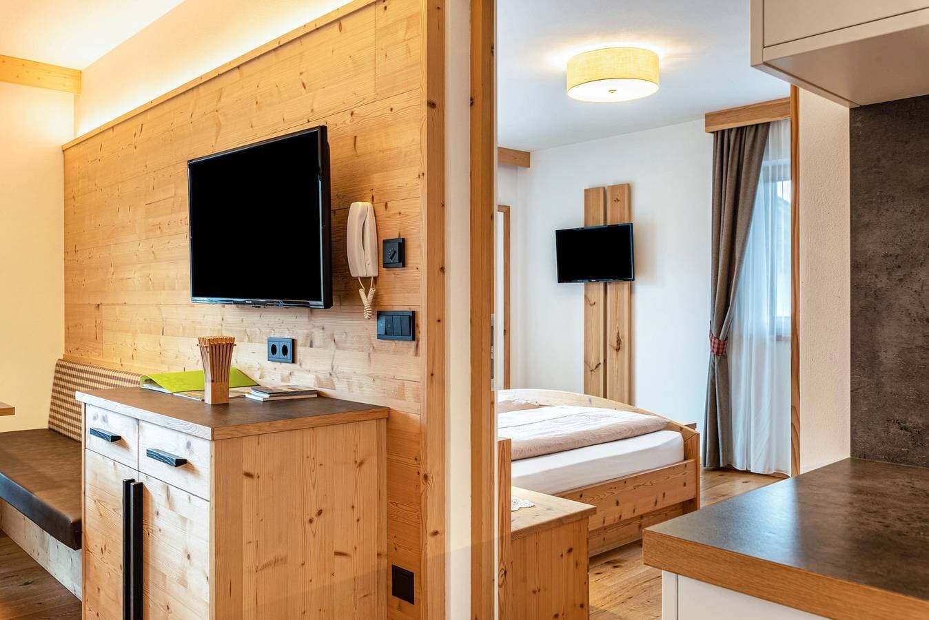Foto 10 von 30: Ferienwohnung 'Hatzes App Schlern' mit Bergblick, Balkon und WLAN