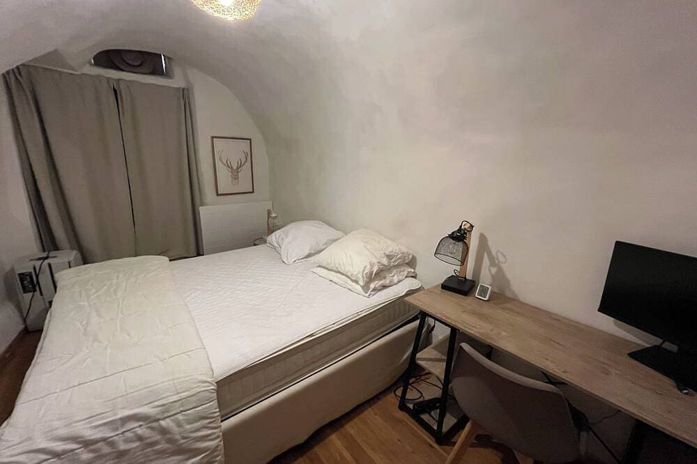 Foto 6 von 27: Charnant Village center apartment with courtyard