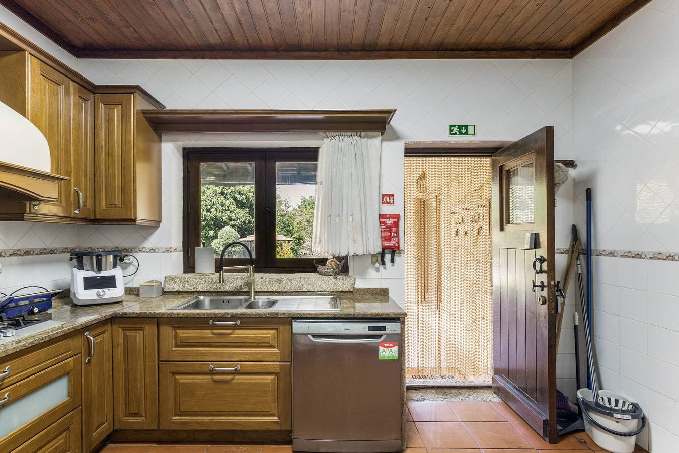 Foto 7 von 38: Ferienhaus 'Refúgio Da Nelinha' mit privatem Pool, Terrasse und WLAN
