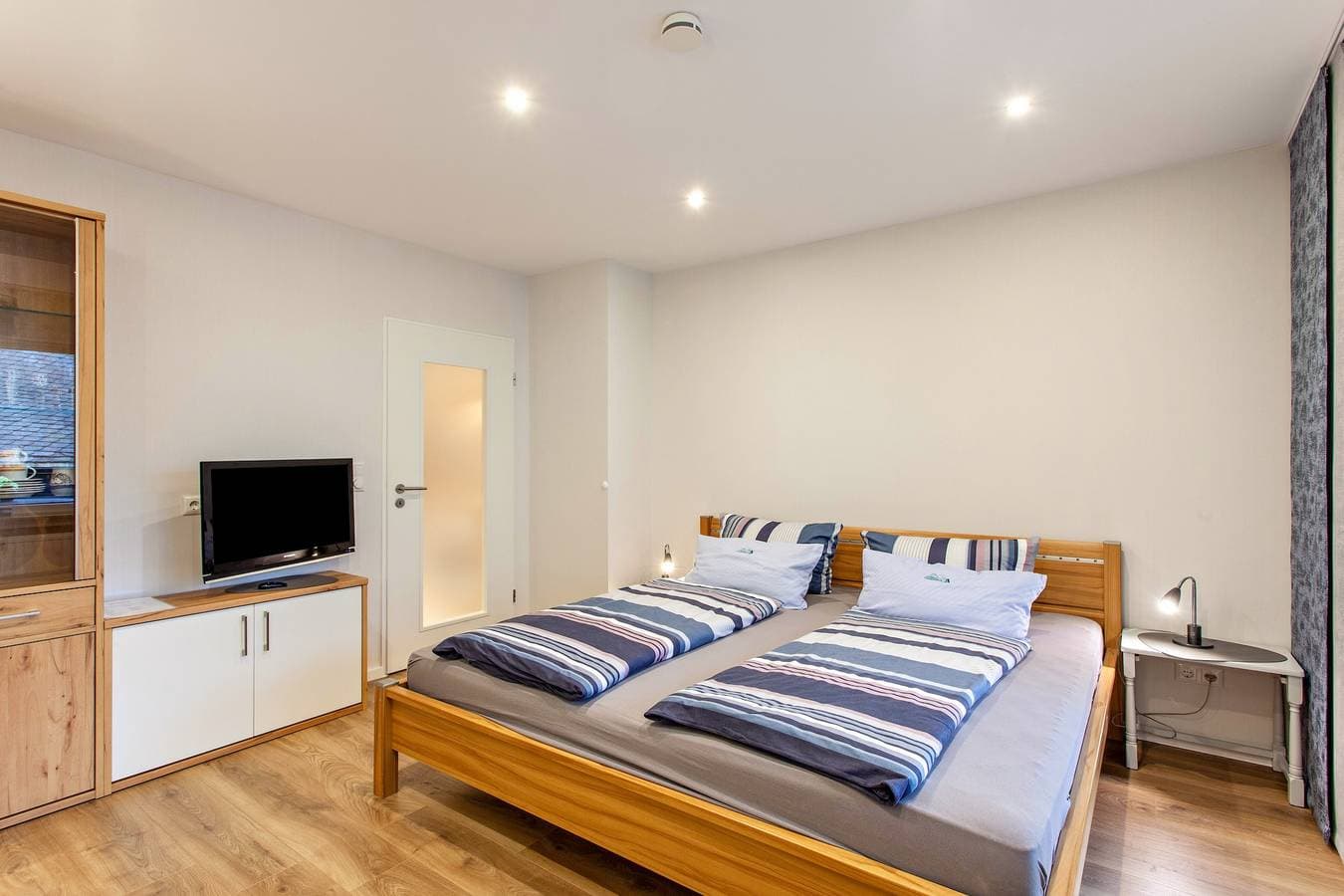 Foto 10 von 32: Haus Schönblick - Ferienwohnung 5 mit Bergblick, Privatterrasse und Wi-Fi