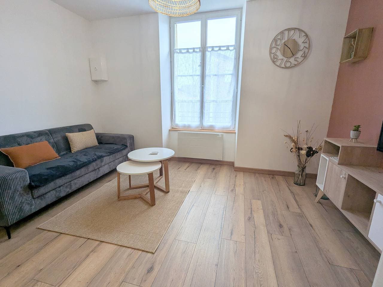 Foto 4 von 18: Ruhiges Studio im Zentrum von Châteauroux mit Parkplatz