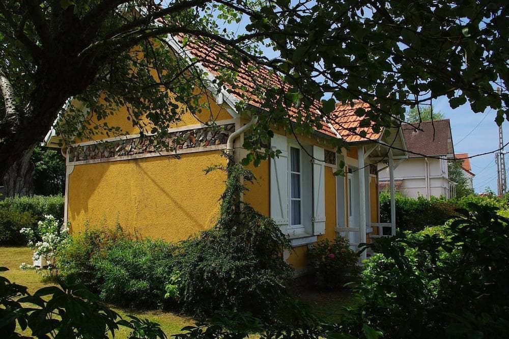 Kleines Haus des 30 befindet sich 300m vom Strand entfernt, klassifiziertes 3* 1