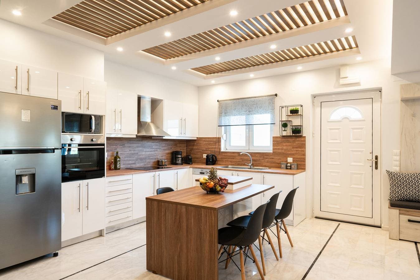 Foto 10 von 33: Villa für 8 Personen mit Balkon