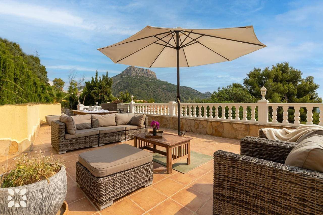Foto 7 von 25: Villa with Private Pool
